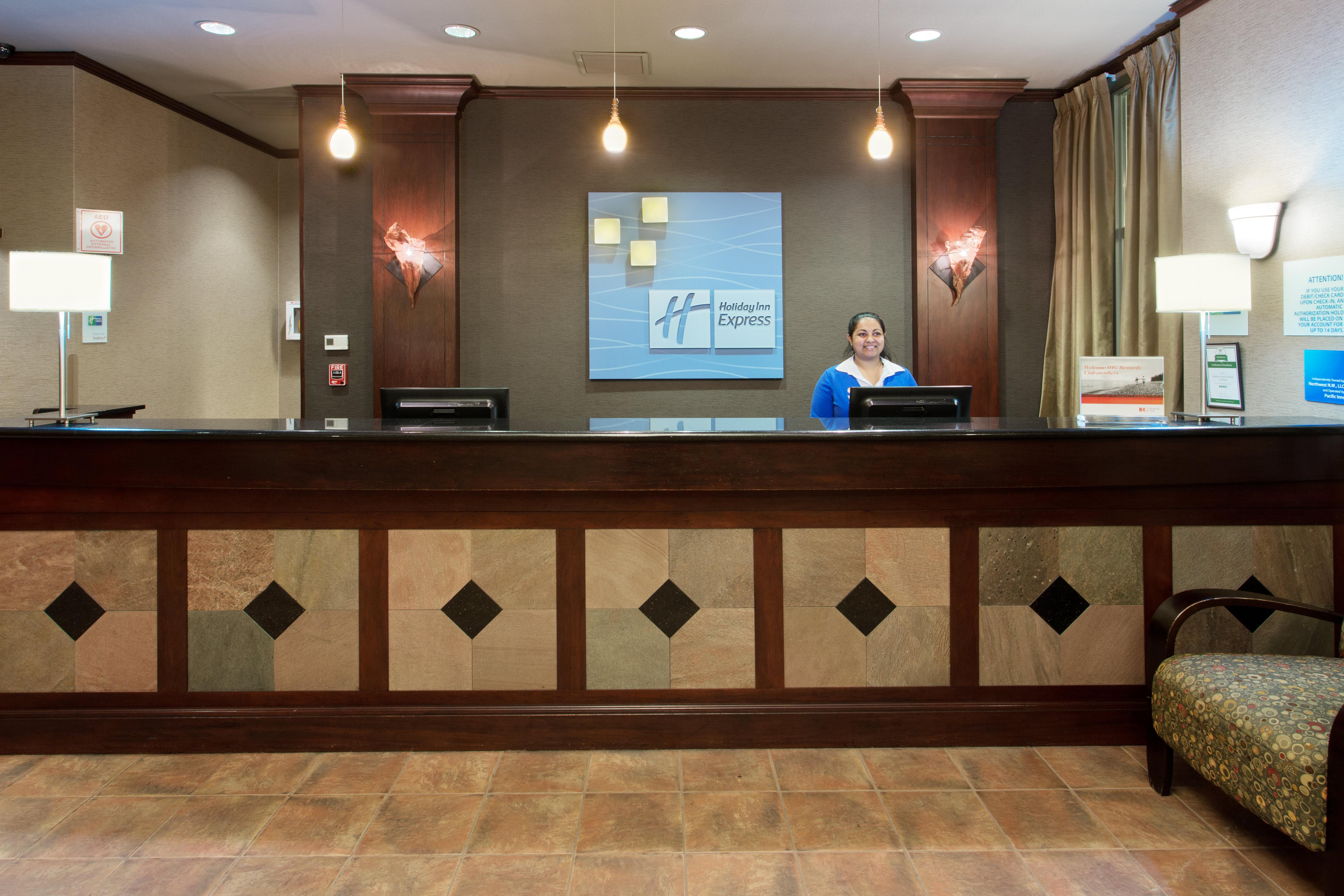 Holiday Inn Express Hotel & Suites Portland-Northwest Downtown By Ihg Exterior foto